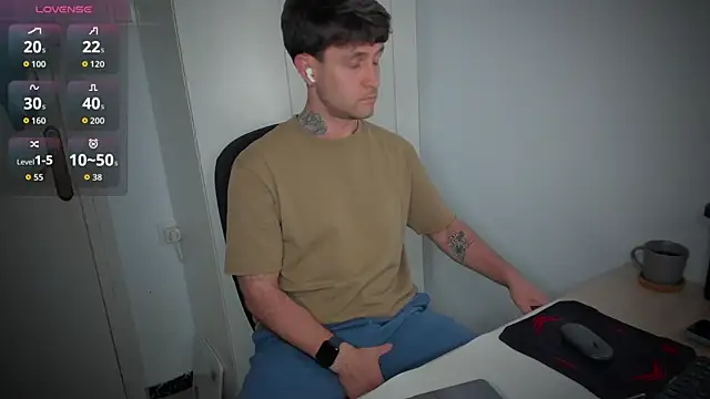 HonestAndrew online show from April 21, 2026, 7:06 pm