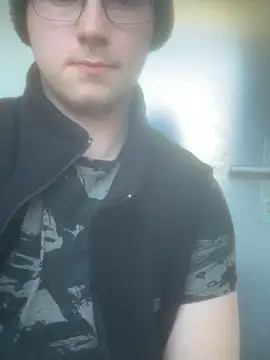 Maxmusterman20023 online show from February 19, 2025, 3:38 pm