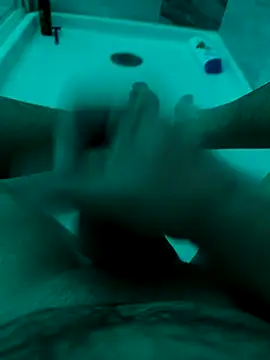 Snapshot of Hornbody chatting on November 17, 2025, 4:46 pm Hornbody online show from November 17, 2025, 4:46 pm