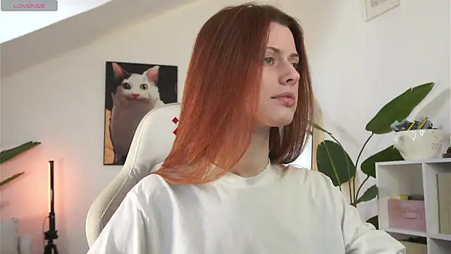 doll lesli online show from February 28, 2026, 1:01 pm