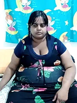 Snapshot of SusanaEshwar chatting on February 3, 2026, 6:02 pm SusanaEshwar online show from February 3, 2026, 6:02 pm