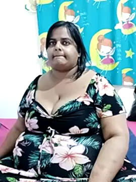 SusanaEshwar online show from April 6, 2026, 7:59 pm