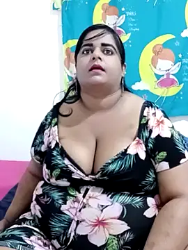 SusanaEshwar online show from April 14, 2026, 10:27 pm