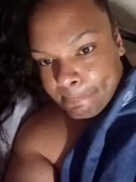 Snapshot of sweetheadreddddd chatting on April 8, 2026, 8:14 am sweetheadreddddd online show from April 8, 2026, 8:14 am