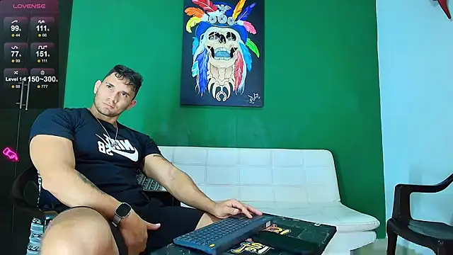 Snapshot of GendersonFit chatting on November 11, 2025, 10:10 pm GendersonFit online show from November 11, 2025, 10:10 pm