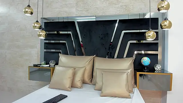 Snapshot of BiancaFollerach chatting on January 19, 2025, 11:34 am BiancaFollerach online show from January 19, 2025, 11:34 am