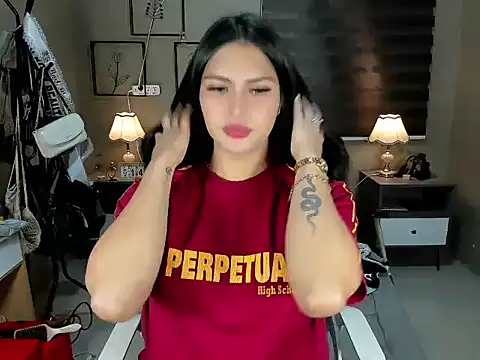 Snapshot of EternityBanks chatting on November 13, 2025, 7:13 pm EternityBanks online show from November 13, 2025, 7:13 pm