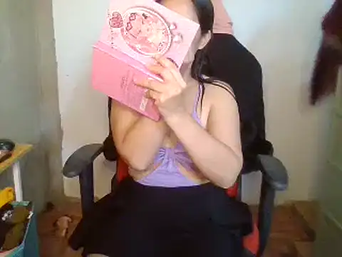 Snapshot of SweetAsian_Jojo69 chatting on March 22, 2025, 6:43 am SweetAsian Jojo69 online show from March 22, 2025, 6:43 am