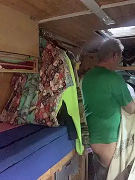 Snapshot of Nudelschwanz chatting on March 16, 2026, 6:50 am Nudelschwanz online show from March 16, 2026, 6:50 am