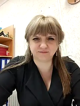 Snapshot of Office_Albertina chatting on January 14, 2025, 10:02 pm Office Albertina online show from January 14, 2025, 10:02 pm