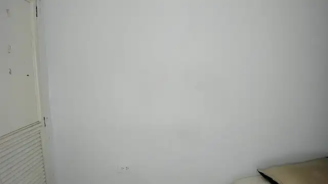 Snapshot of kristyl_paez chatting on April 18, 2026, 8:09 pm kristyl paez online show from April 18, 2026, 8:09 pm