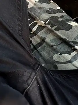 Blade3535xh online show from April 8, 2026, 4:07 pm