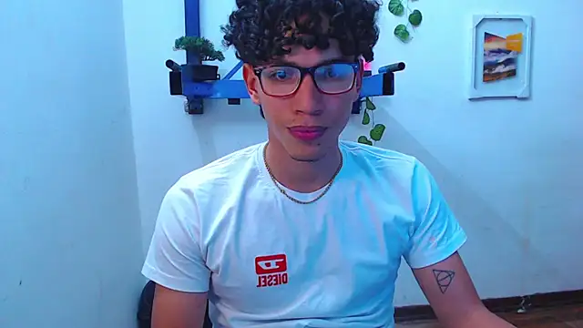 austinsantana online show from January 13, 2025, 6:16 am