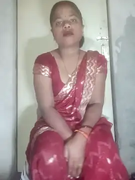 Snapshot of YUKTAPOWER chatting on February 14, 2025, 12:41 am YUKTAPOWER online show from February 14, 2025, 12:41 am