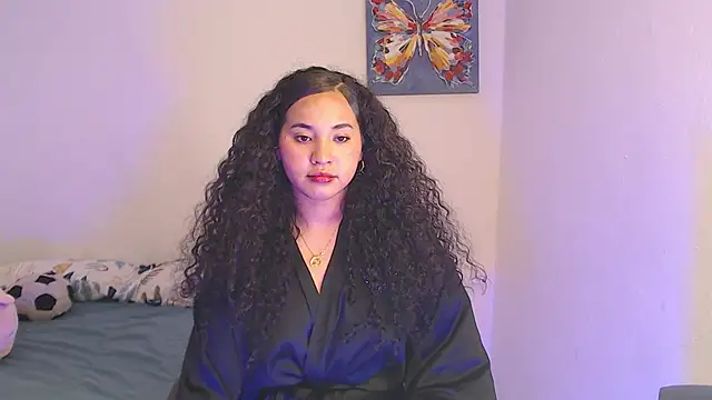 Snapshot of luciana_keating chatting on January 12, 2026, 11:04 am luciana keating online show from January 12, 2026, 11:04 am