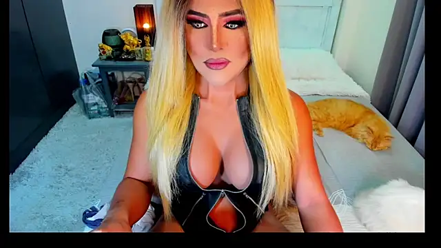 MissNaughtyTyra online show from June 12, 2026, 11:46 pm