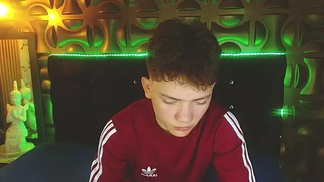 cruz dante online show from April 8, 2026, 7:03 pm