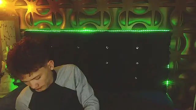 cruz dante online show from April 19, 2026, 7:16 pm