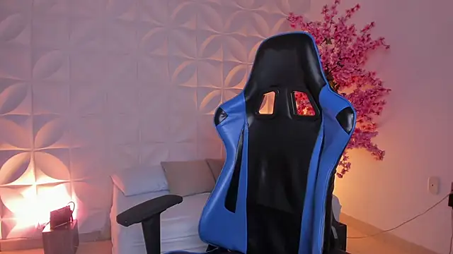 cora 22 online show from February 28, 2026, 12:50 pm