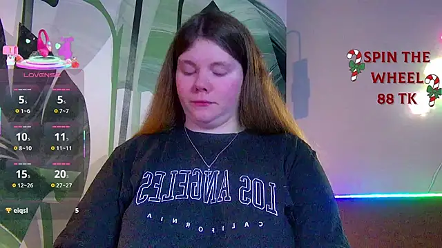 Snapshot of RubyValen chatting on January 6, 2026, 1:09 am RubyValen online show from January 6, 2026, 1:09 am