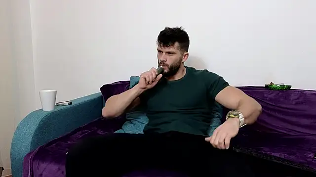TheTopAlex online show from December 16, 2024, 7:37 am