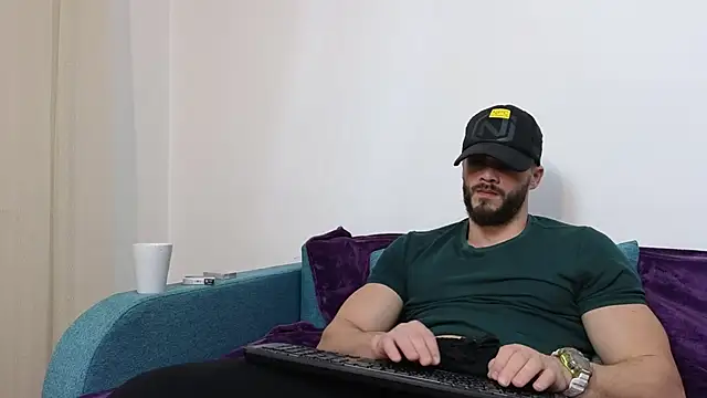 TheTopAlex online show from December 18, 2024, 7:58 am
