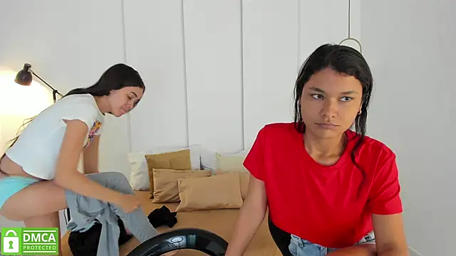 Snapshot of sexychanell_18 chatting on February 5, 2025, 12:38 pm sexychanell 18 online show from February 5, 2025, 12:38 pm