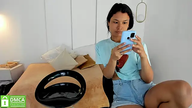 Snapshot of sexychanell_18 chatting on March 6, 2025, 3:45 pm sexychanell 18 online show from March 6, 2025, 3:45 pm