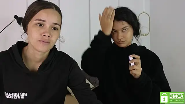 Snapshot of sexychanell_18 chatting on September 26, 2025, 1:04 pm sexychanell 18 online show from September 26, 2025, 1:04 pm