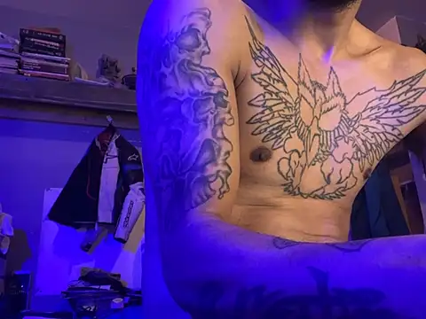 Snapshot of DarkHorse89 chatting on January 26, 2025, 7:21 am DarkHorse89 online show from January 26, 2025, 7:21 am