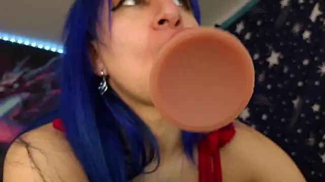 pussytight pervert online show from February 5, 2026, 10:36 pm