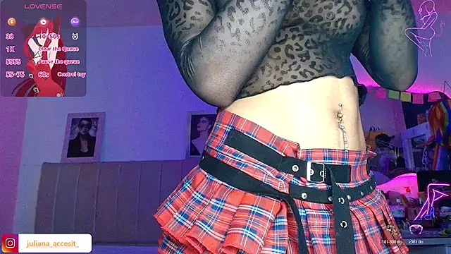 caroline cossei online show from March 3, 2026, 9:42 pm