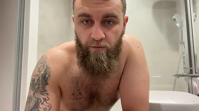 Bear bear  online show from November 11, 2025, 8:47 am