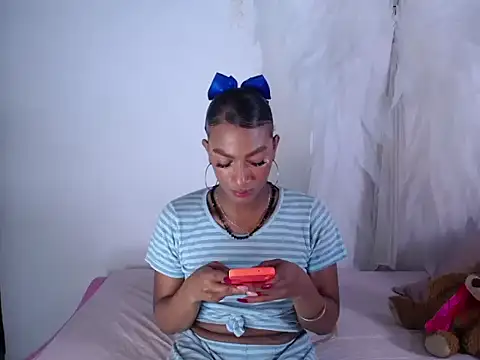 samy doll online show from March 20, 2026, 3:44 am