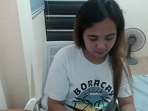 xTheLastVIRGINx online show from February 25, 2026, 12:59 pm