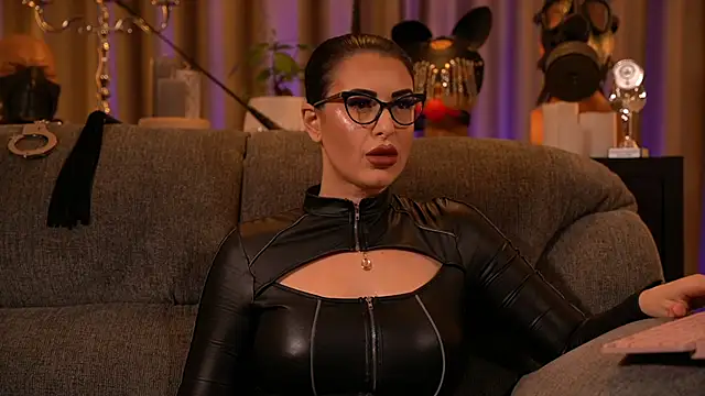 kelly kent online show from November 4, 2025, 12:10 am