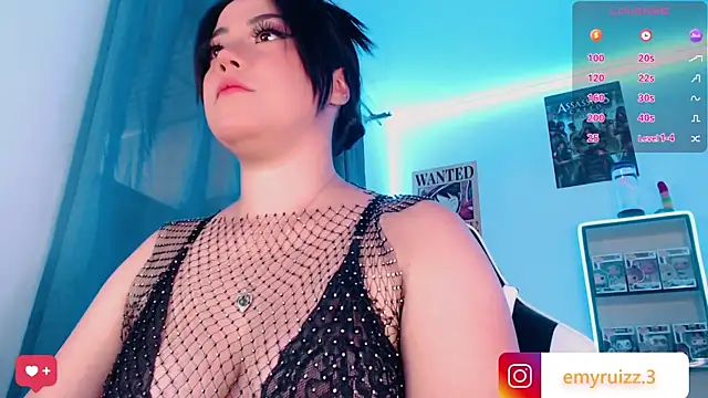 Emmy Ruiz online show from December 15, 2024, 10:37 pm