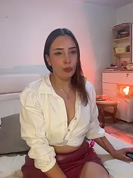 Snapshot of Freyja_soh chatting on February 11, 2025, 1:20 am Freyja soh online show from February 11, 2025, 1:20 am