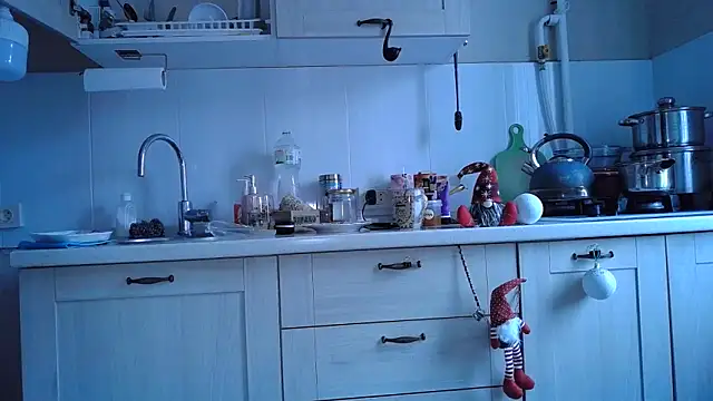 LediLedaxx online show from December 21, 2025, 9:16 am