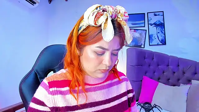 Snapshot of Gretta_Queen chatting on October 31, 2025, 5:25 pm Gretta Queen online show from October 31, 2025, 5:25 pm