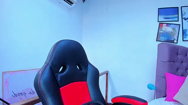 Snapshot of Gretta_Queen chatting on November 5, 2025, 5:13 pm Gretta Queen online show from November 5, 2025, 5:13 pm