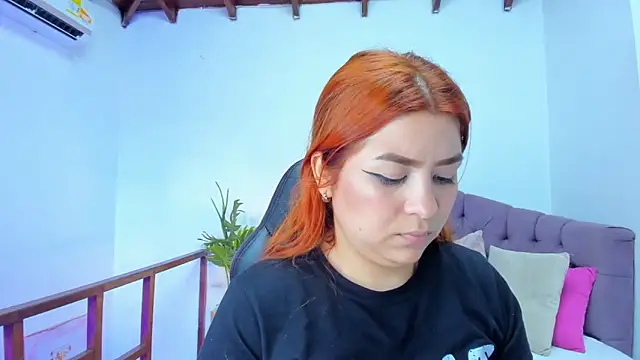 Snapshot of Gretta_Queen chatting on November 12, 2025, 5:35 pm Gretta Queen online show from November 12, 2025, 5:35 pm