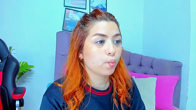 Snapshot of Gretta_Queen chatting on December 4, 2025, 5:54 pm Gretta Queen online show from December 4, 2025, 5:54 pm