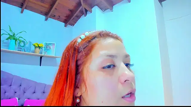 Gretta Queen online show from May 1, 2026, 5:17 pm