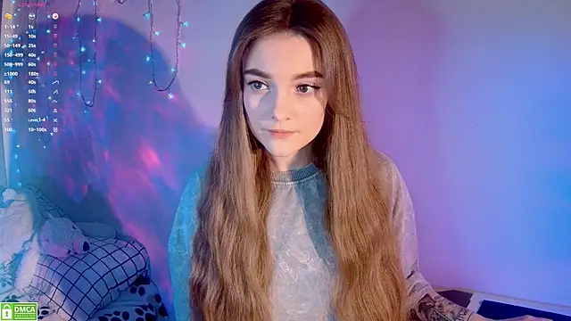 xwiuiwx online show from December 11, 2024, 2:41 am