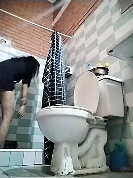 valeriaswang Lucas online show from April 11, 2026, 2:43 pm