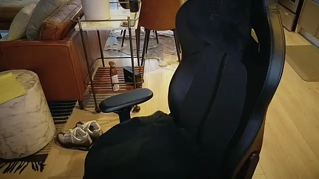 HungandThickLatin online show from January 10, 2026, 12:56 am