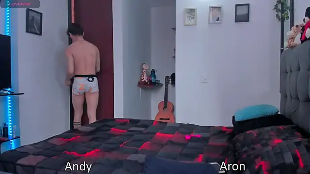 Snapshot of andybxby chatting on October 12, 2025, 6:07 pm andybxby online show from October 12, 2025, 6:07 pm