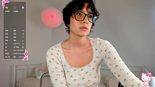 aurora xoxo online show from October 9, 2025, 1:47 am