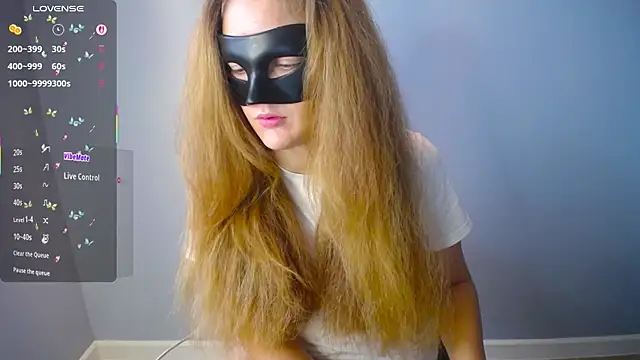 BubbbleGumm online show from November 12, 2025, 7:42 am